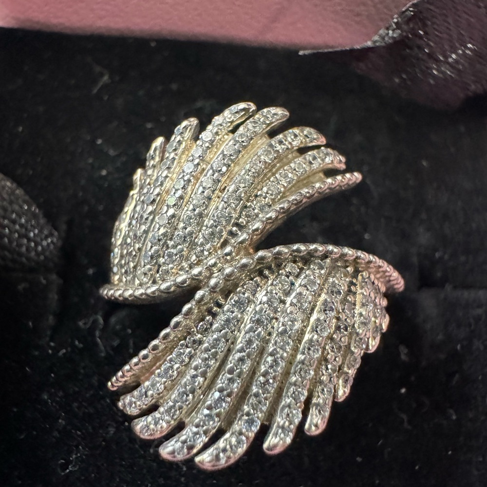 Authentic Pandora MAJESTIC FEATHERS CZ Ring silver